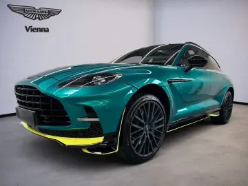 ASTON MARTIN DBX 707   AMR Podium Green   Pano