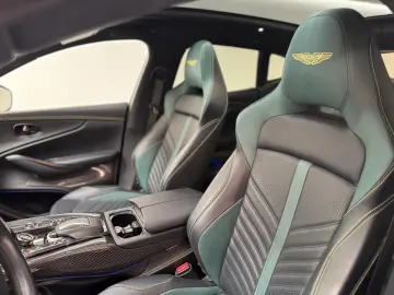 ASTON MARTIN DBX 707   AMR Podium Green   Pano