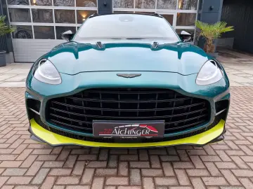 ASTON MARTIN DBX707 1.Hand 8-Fach Carbon Panorama
