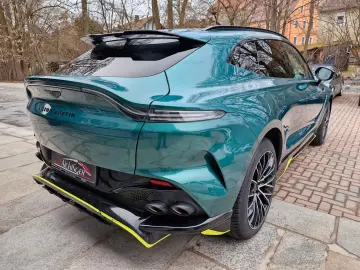 ASTON MARTIN DBX707 1.Hand 8-Fach Carbon Panorama
