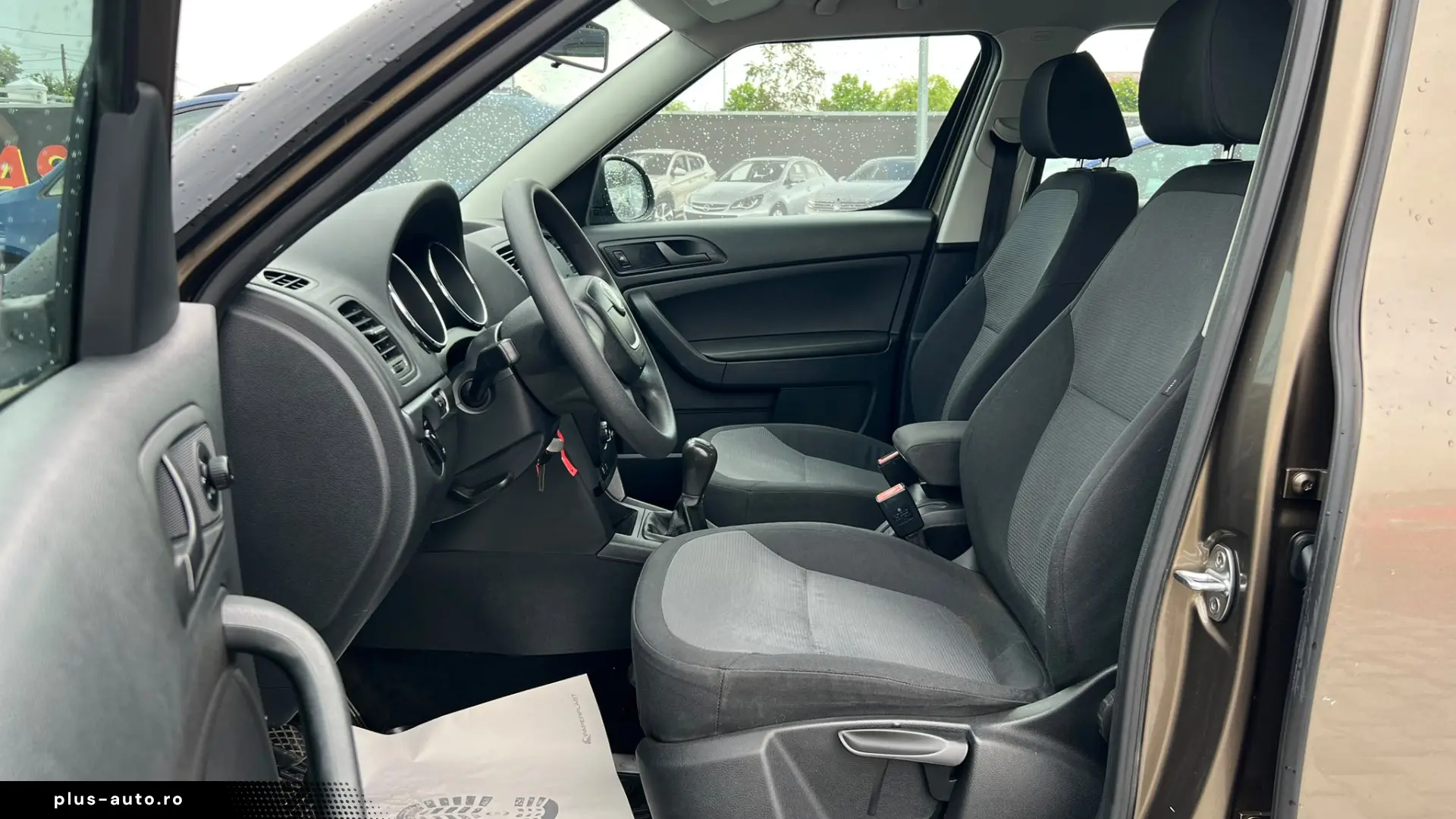 SKODA Yeti 2011 — imagine 12