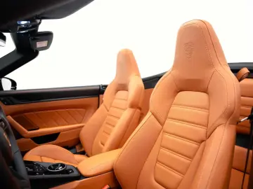 Porsche 992 Carrera GTS Cabrio