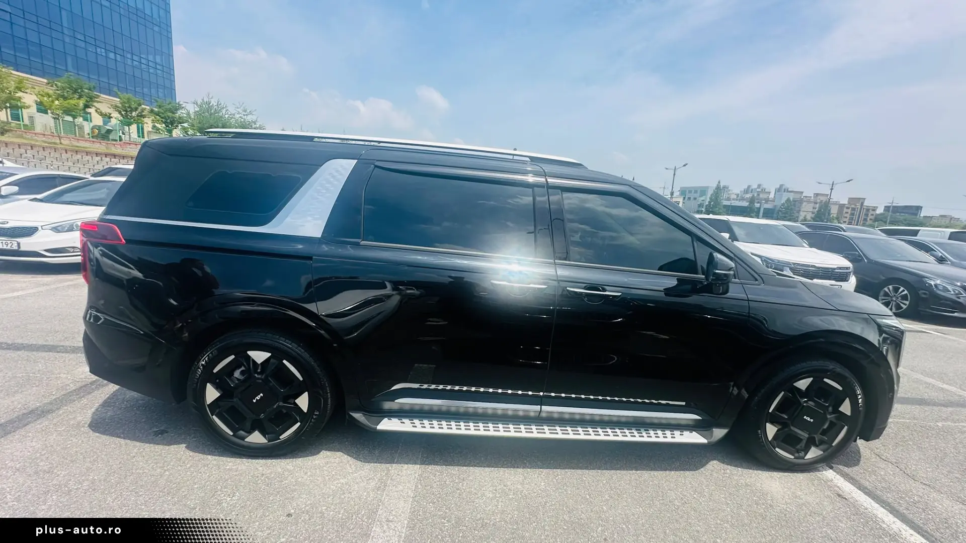 Kia Carnival 2024 LED 7 locuri Garantie 36 luni