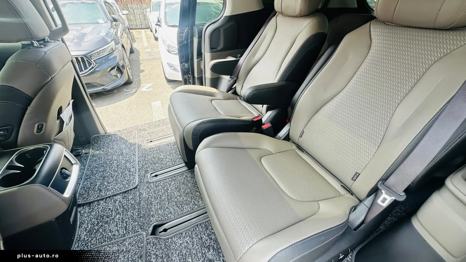 Kia Carnival 2024 LED 7 locuri Garantie 36 luni