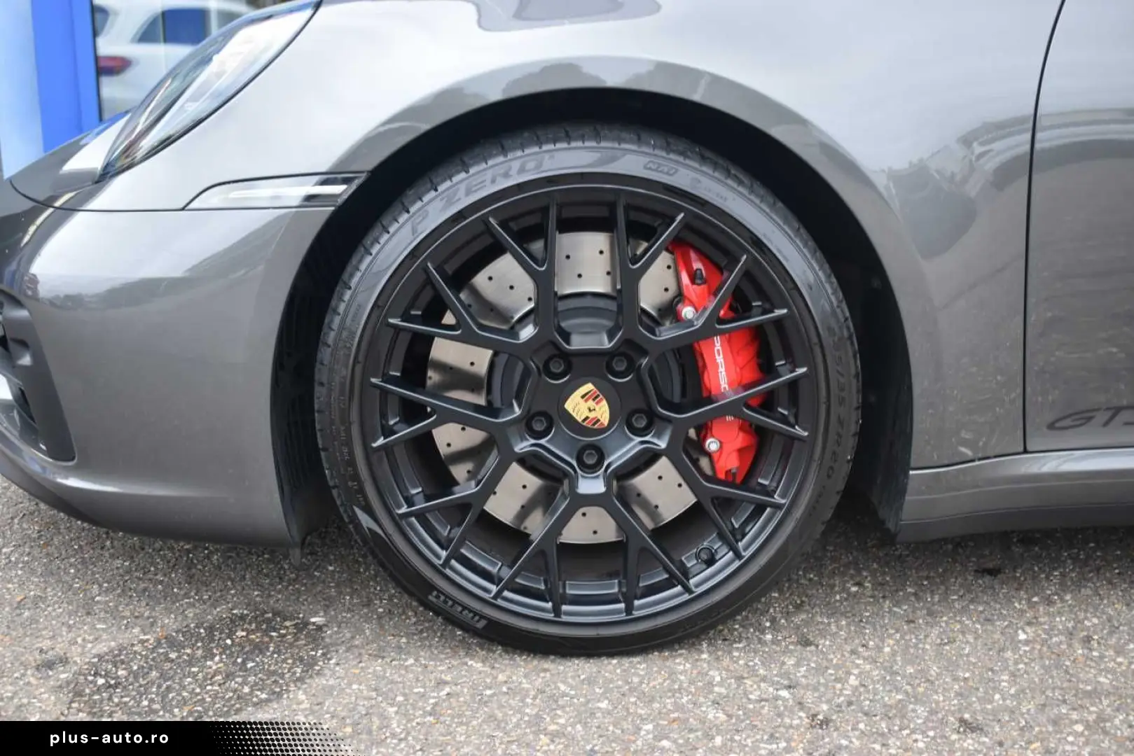 PORSCHE 911 Targa 4 GTS Lift Rear axle St. 18-way Rear A