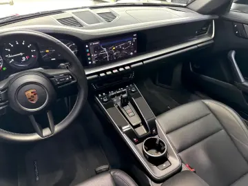 PORSCHE 992-911 CARRERA COUPE SPORTSITZE BOSE KAMERA 20