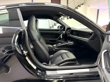 PORSCHE 992-911 CARRERA COUPE SPORTSITZE BOSE KAMERA 20