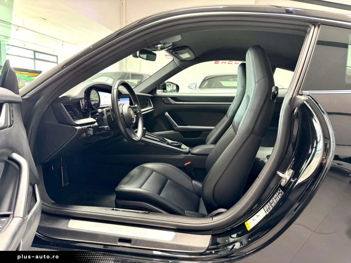PORSCHE 992-911 CARRERA COUPE SPORTABGAS SPORTSITZE BOSE