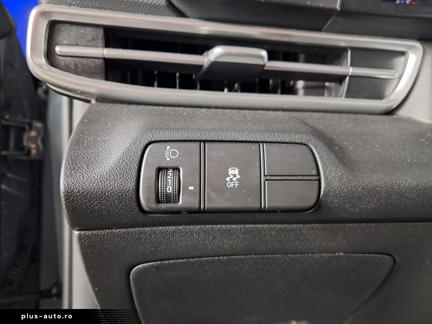 HYUNDAI ELANTRA 1.6i 122 CP 2022