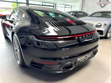 PORSCHE 911-992 CARRERA COUPE SPORTABGAS SPORTSITZE BOSE