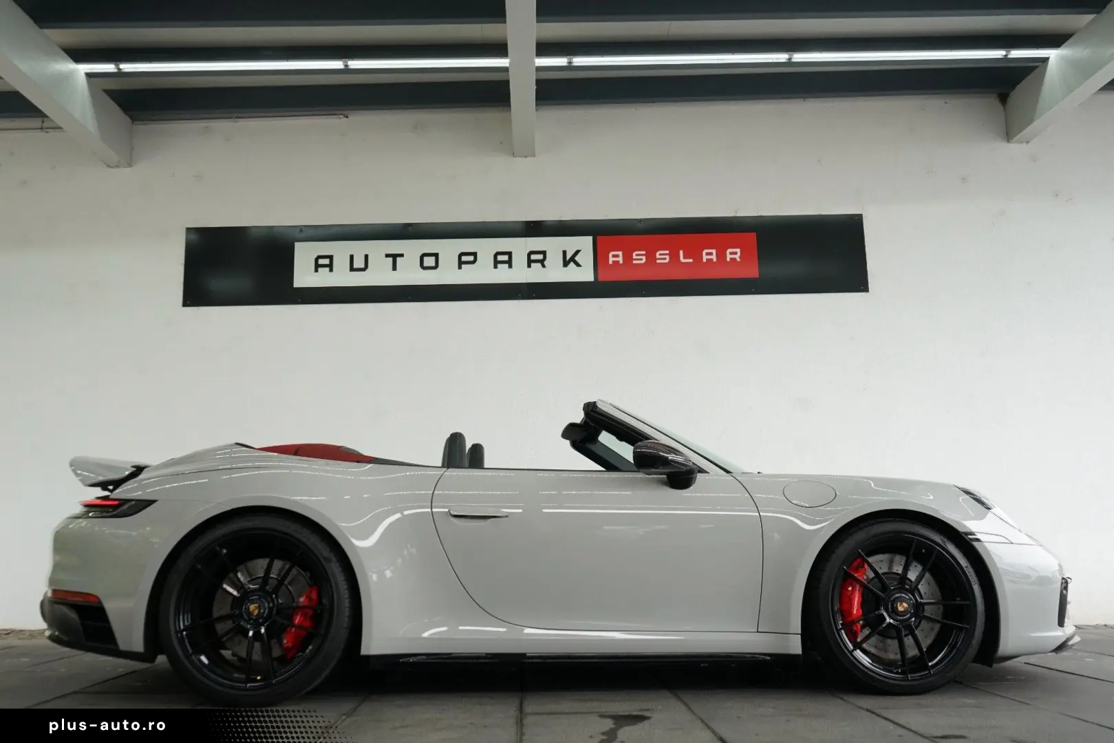 PORSCHE 911 2023 — imagine 2