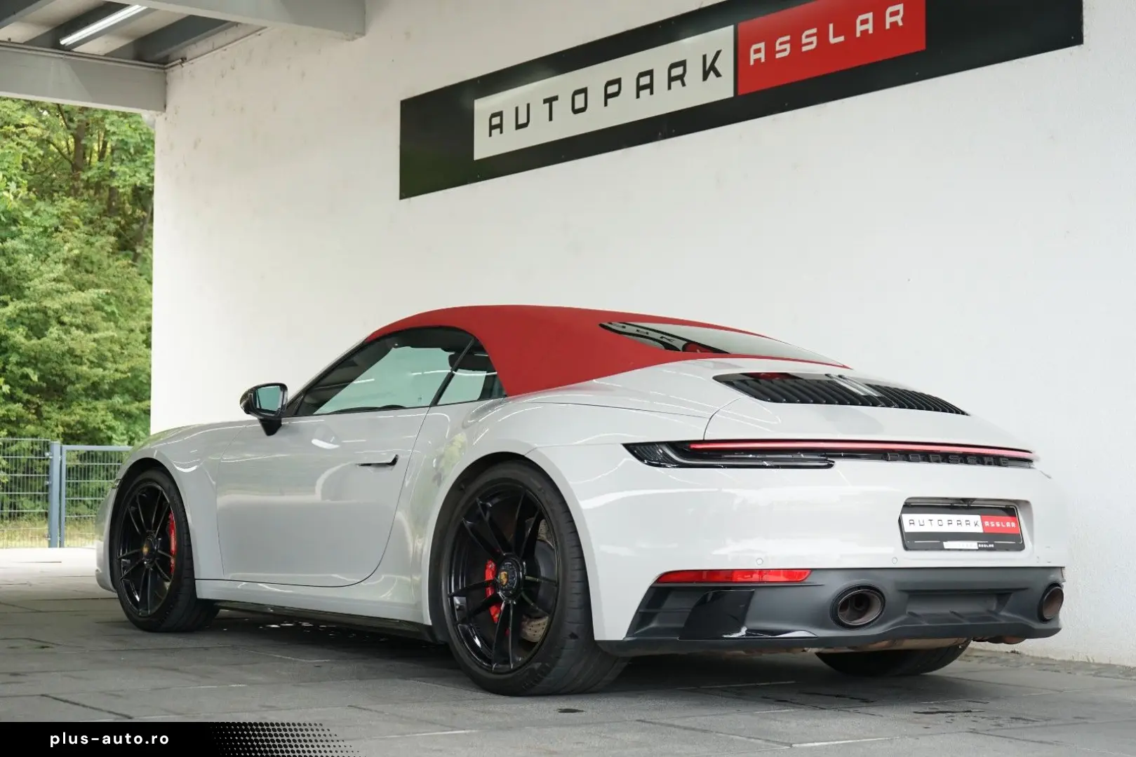 PORSCHE 911 2023 — imagine 5