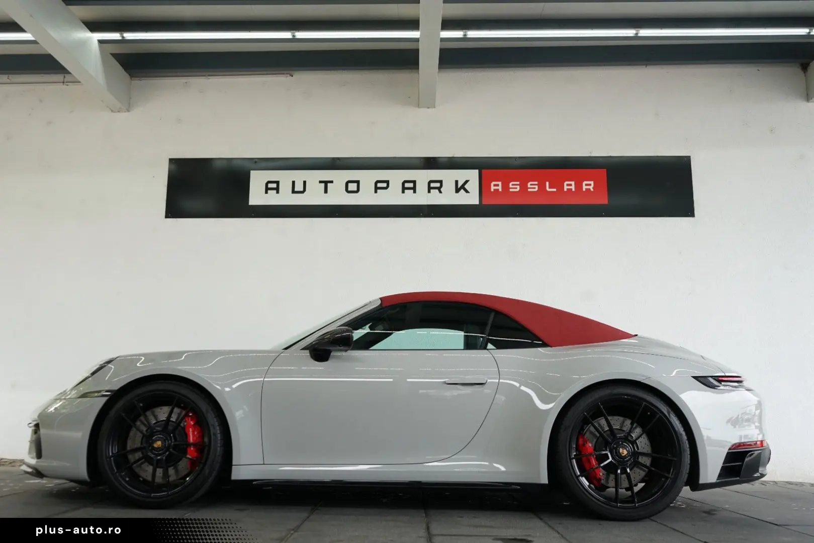 PORSCHE 911 2023 — imagine 6