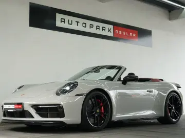 PORSCHE 992 911 Carrera GTS Cabriolet Kreide Burmester