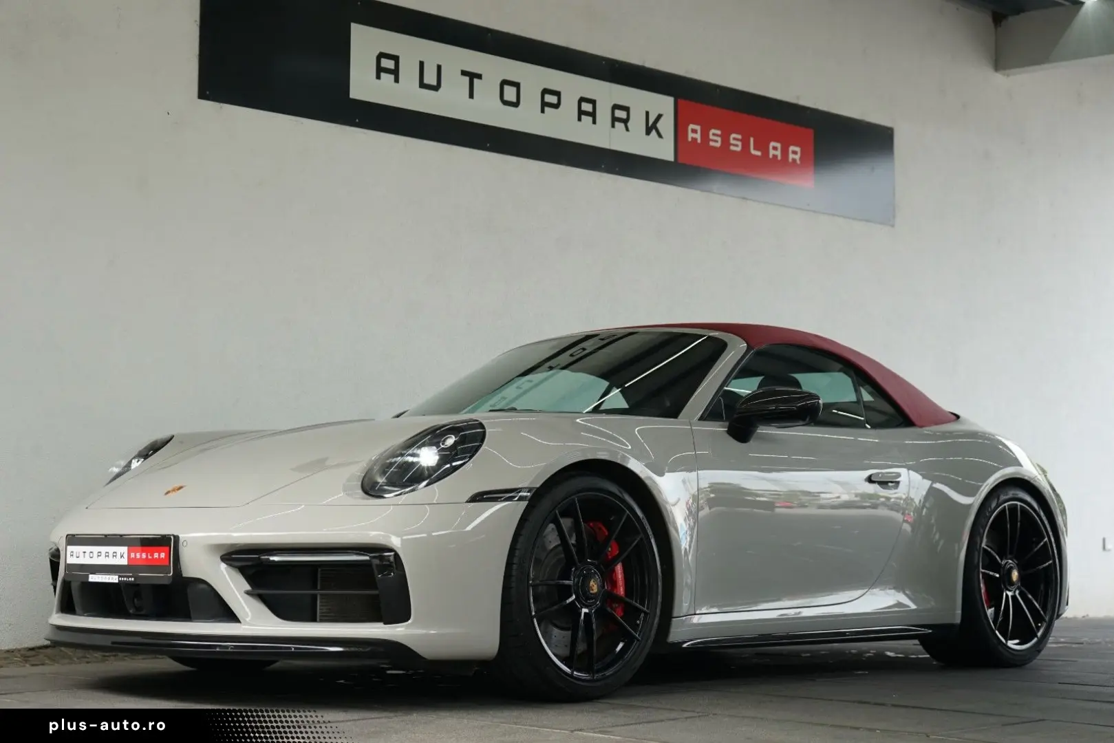 PORSCHE 911 2023 — imagine 25