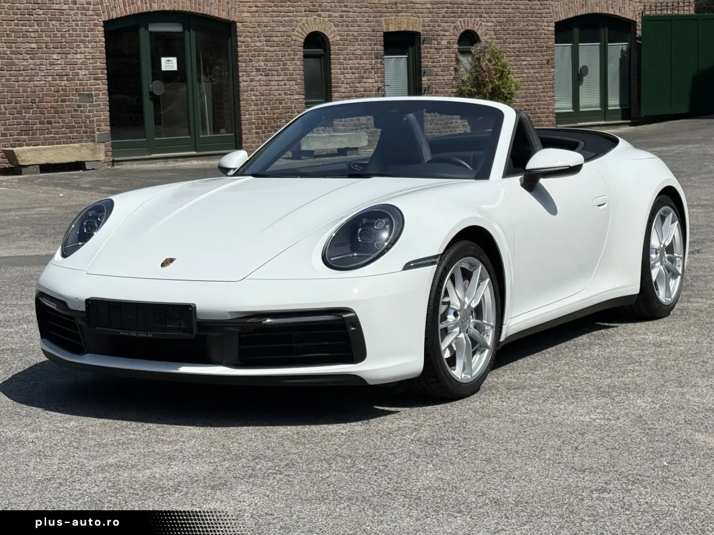 PORSCHE 911 2023 — imagine 3