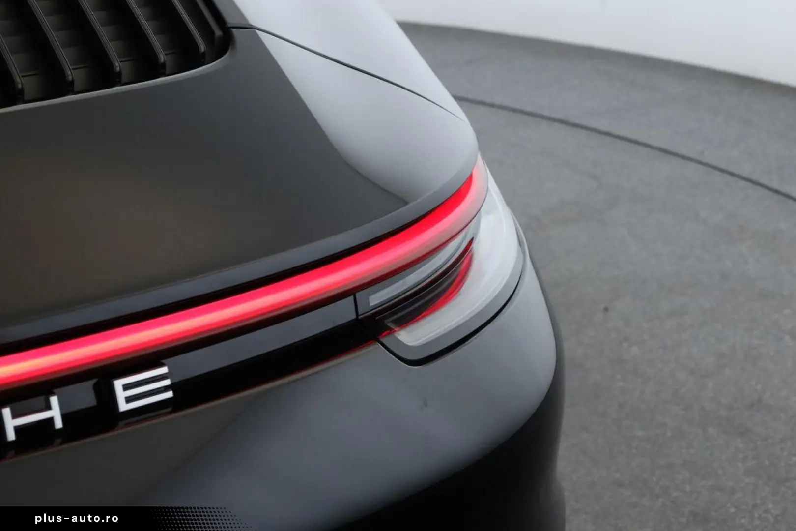 PORSCHE 911 2023 — imagine 9