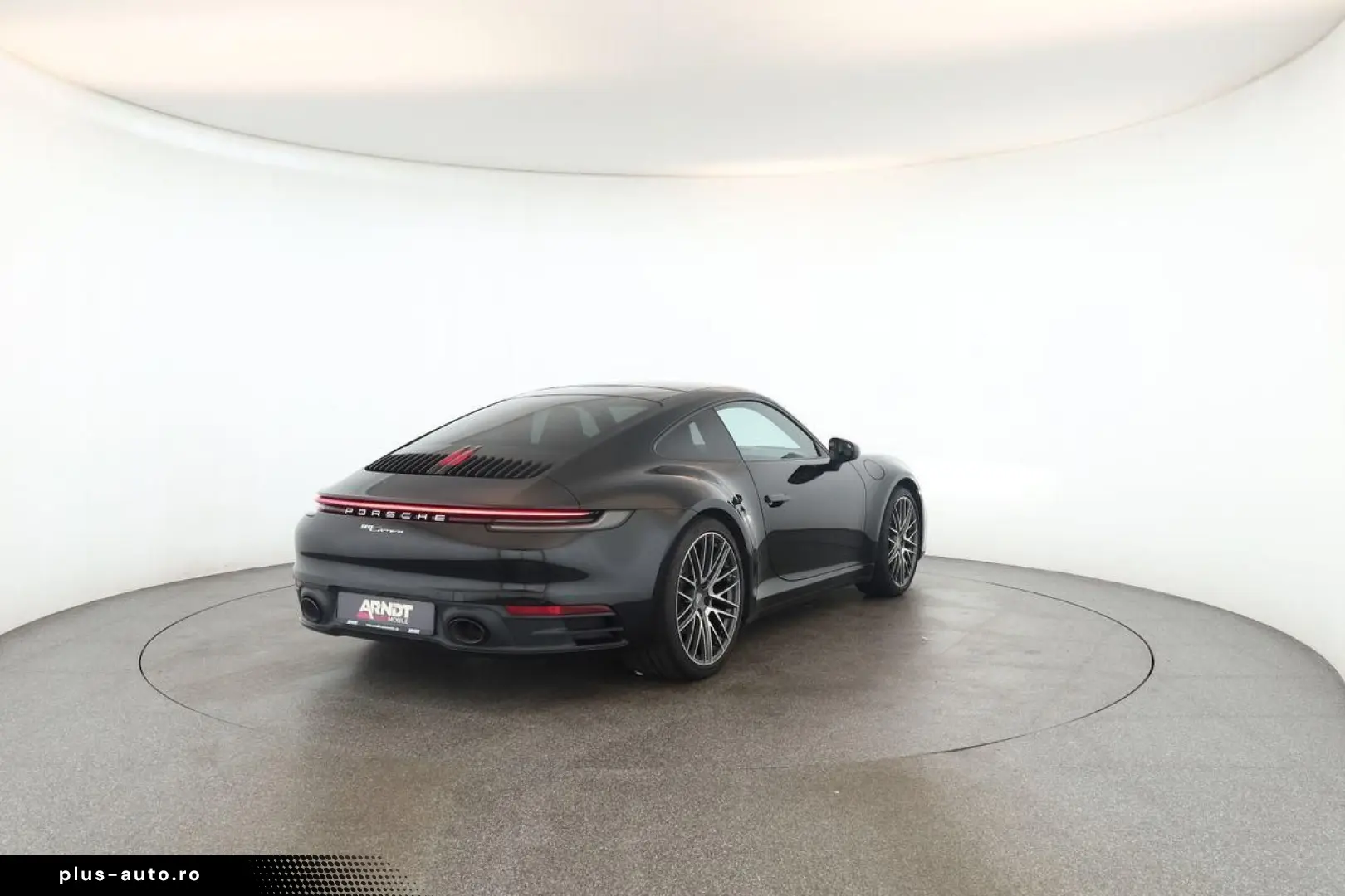 PORSCHE 911 2023 — imagine 26