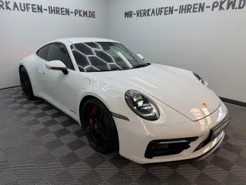 PORSCHE 911 992 Carrera 4 GTS PDK Service & Approved NEU