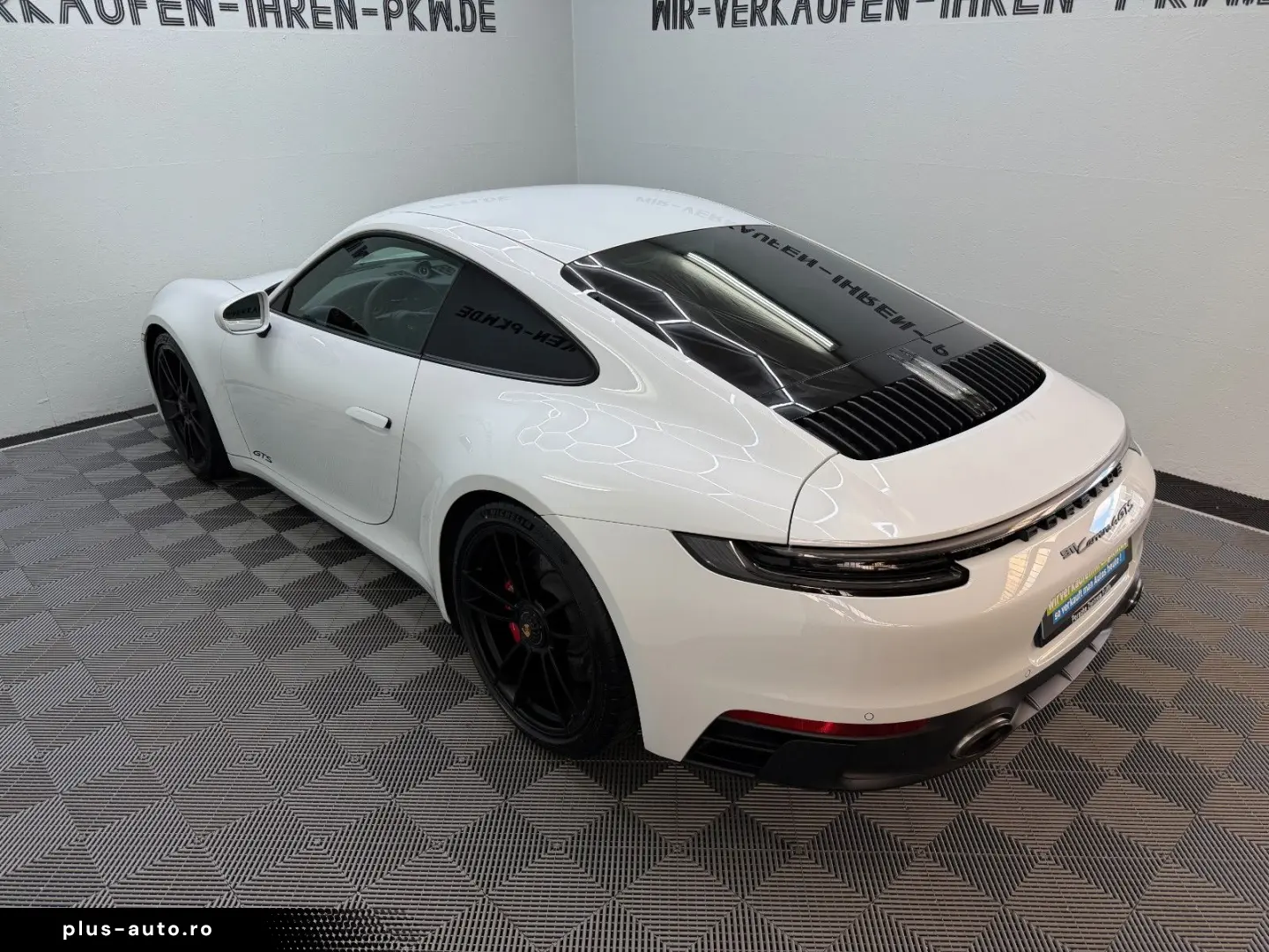 PORSCHE 911 2022 — imagine 42