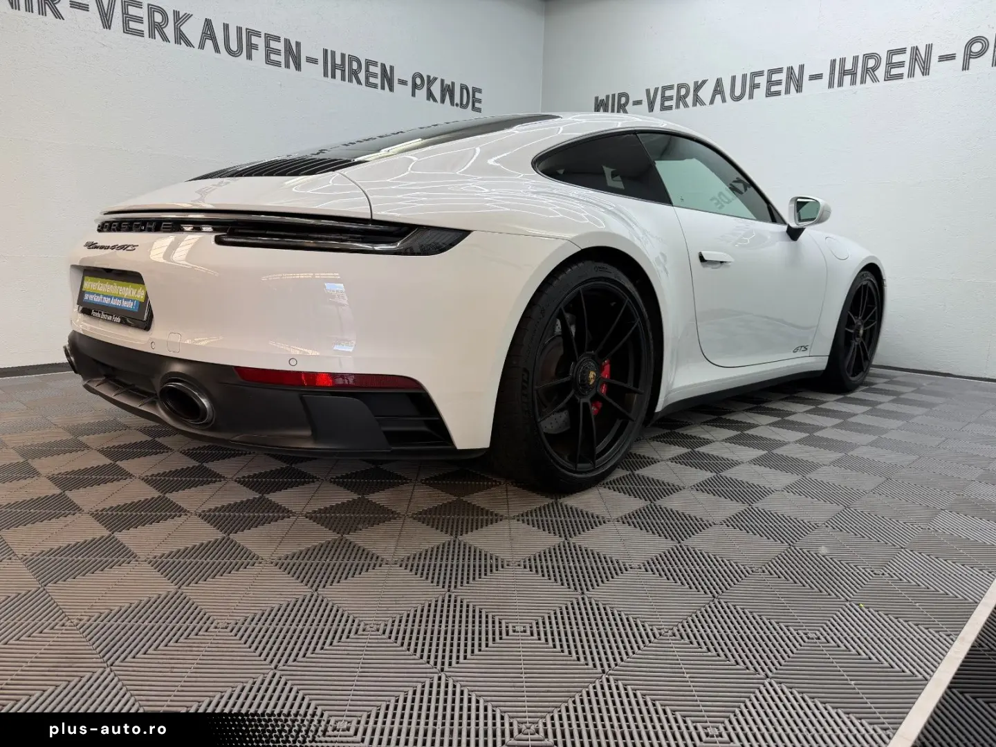 PORSCHE 911 2022 — imagine 44