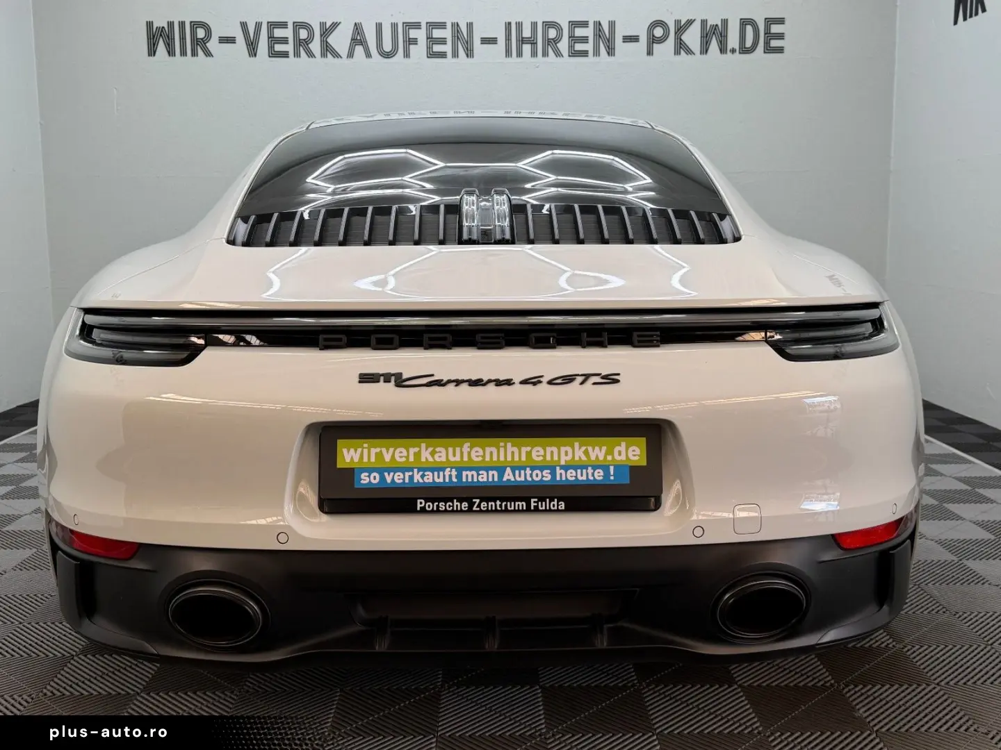 PORSCHE 911 2022 — imagine 46