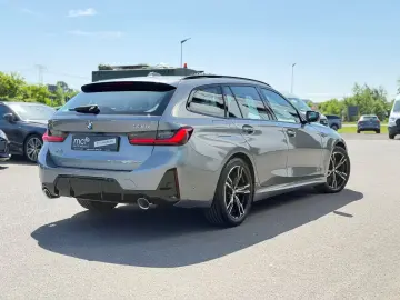 BMW 330i Touring xDrive M Sport