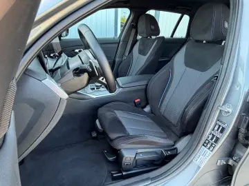 BMW 330i Touring xDrive M Sport