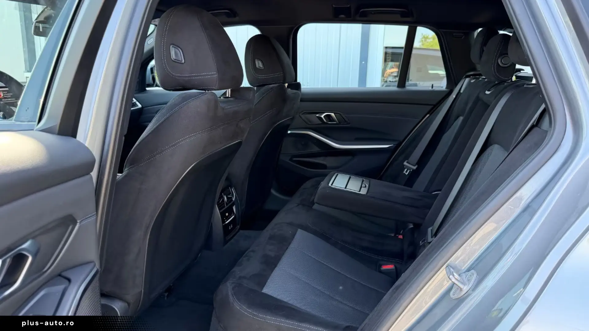 BMW 3 Series 2024 — imagine 8