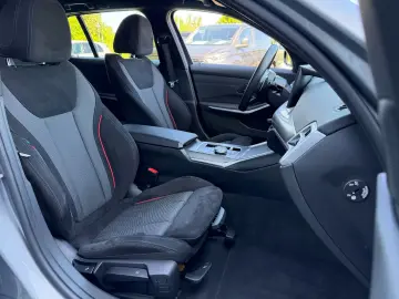 BMW 330i Touring xDrive M Sport