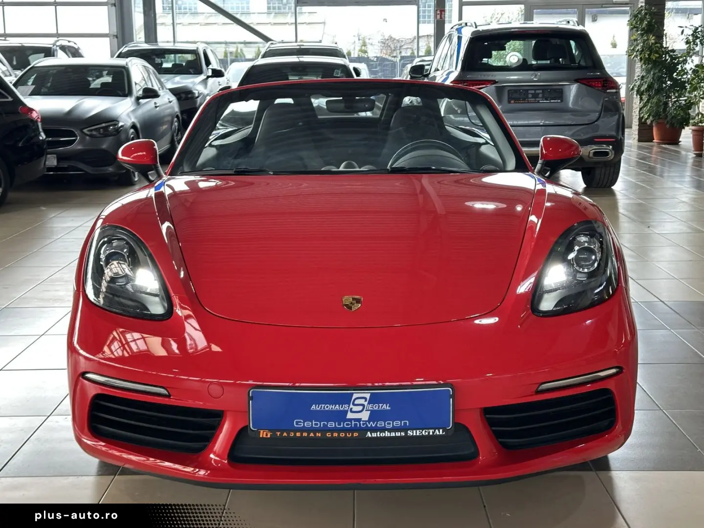 PORSCHE Boxster 2021 — imagine 3