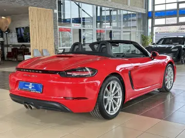 PORSCHE Boxster 718 S BOSE Bi-Xenon Navi SportAuspuff