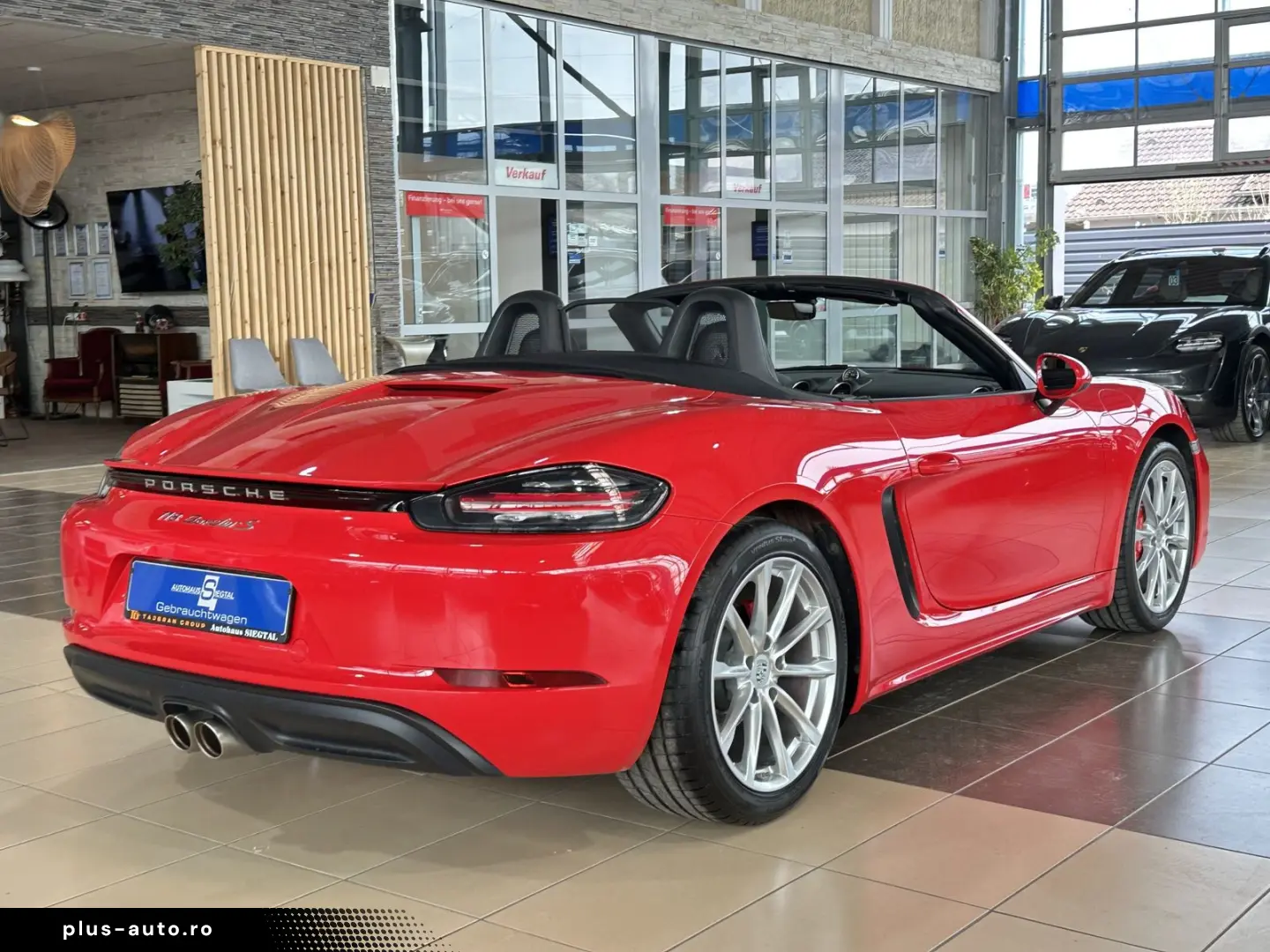 PORSCHE Boxster 2021 — imagine 8