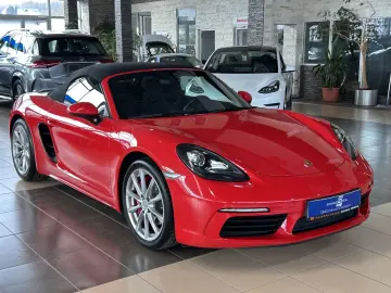 PORSCHE Boxster 718 S BOSE Bi-Xenon Navi SportAuspuff