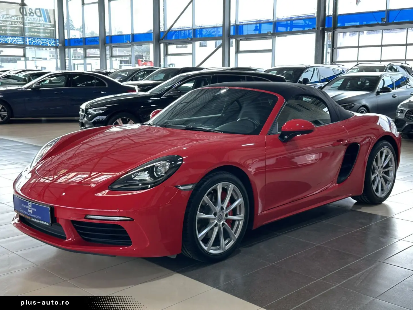 PORSCHE Boxster 2021 — imagine 25