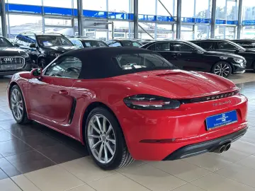 PORSCHE Boxster 718 S BOSE Bi-Xenon Navi SportAuspuff