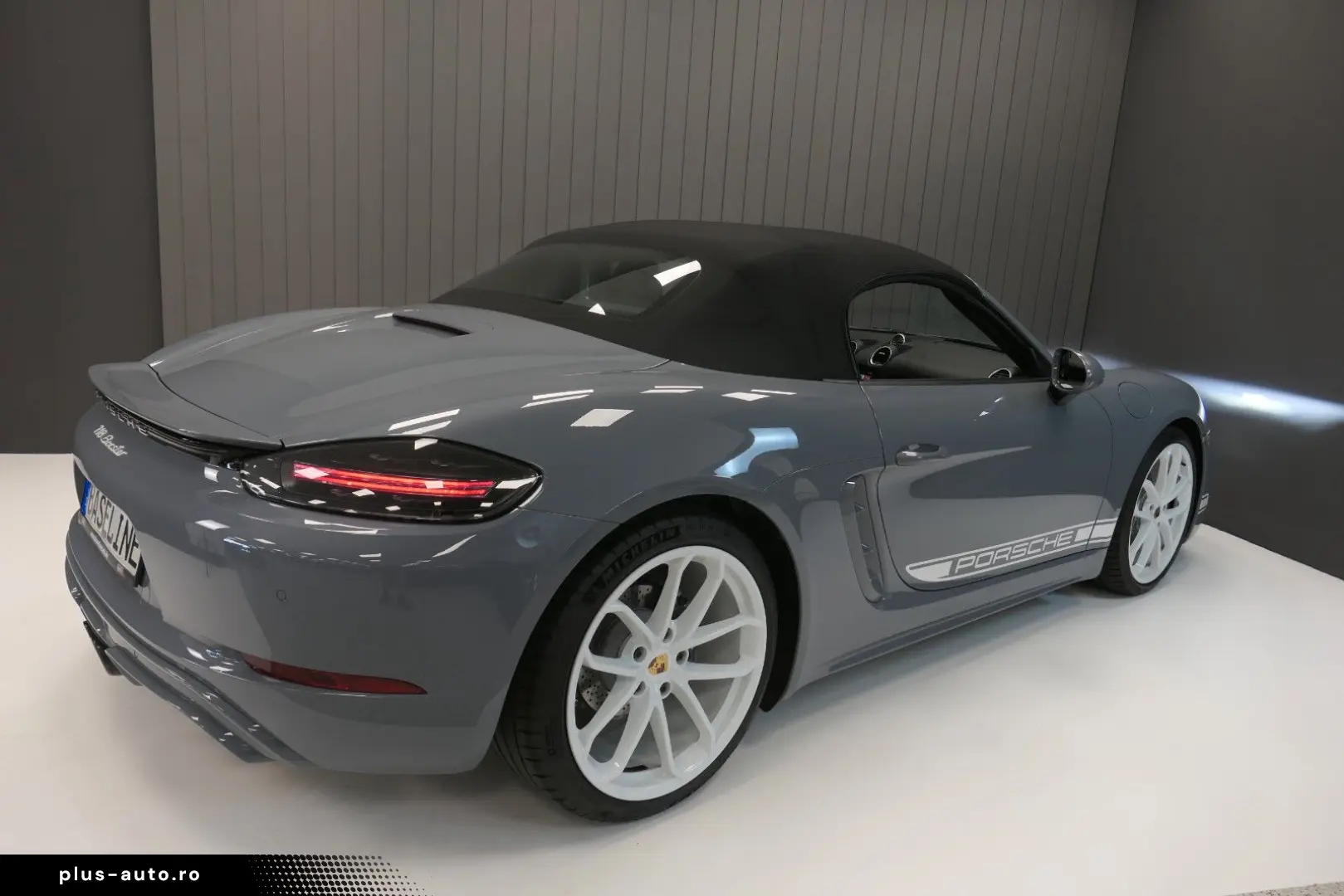 PORSCHE Boxster Style Edition Approved Bose