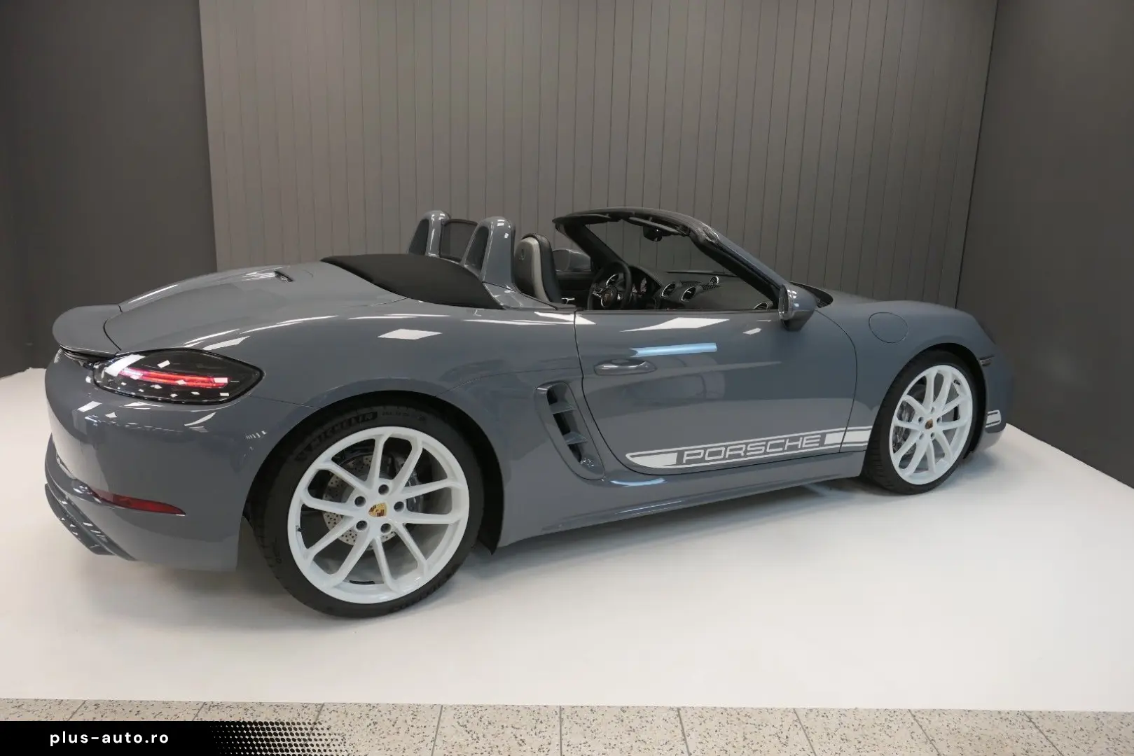 PORSCHE Boxster Style Edition Approved Bose