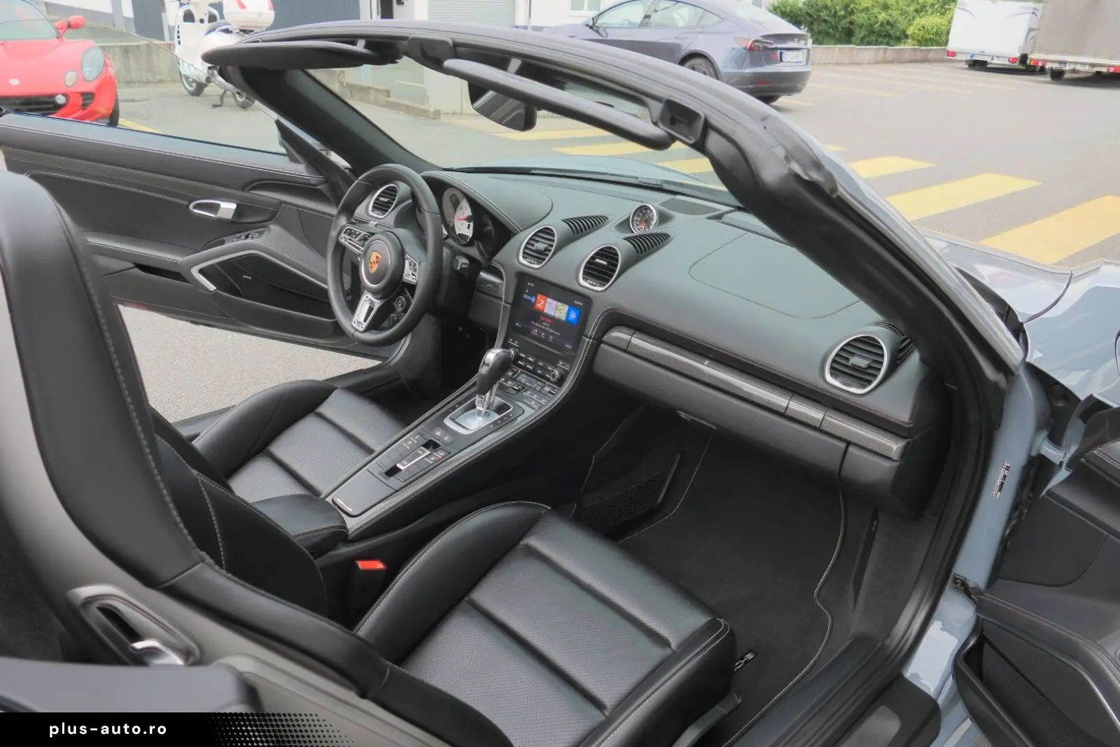 PORSCHE Boxster Style Edition Approved Bose