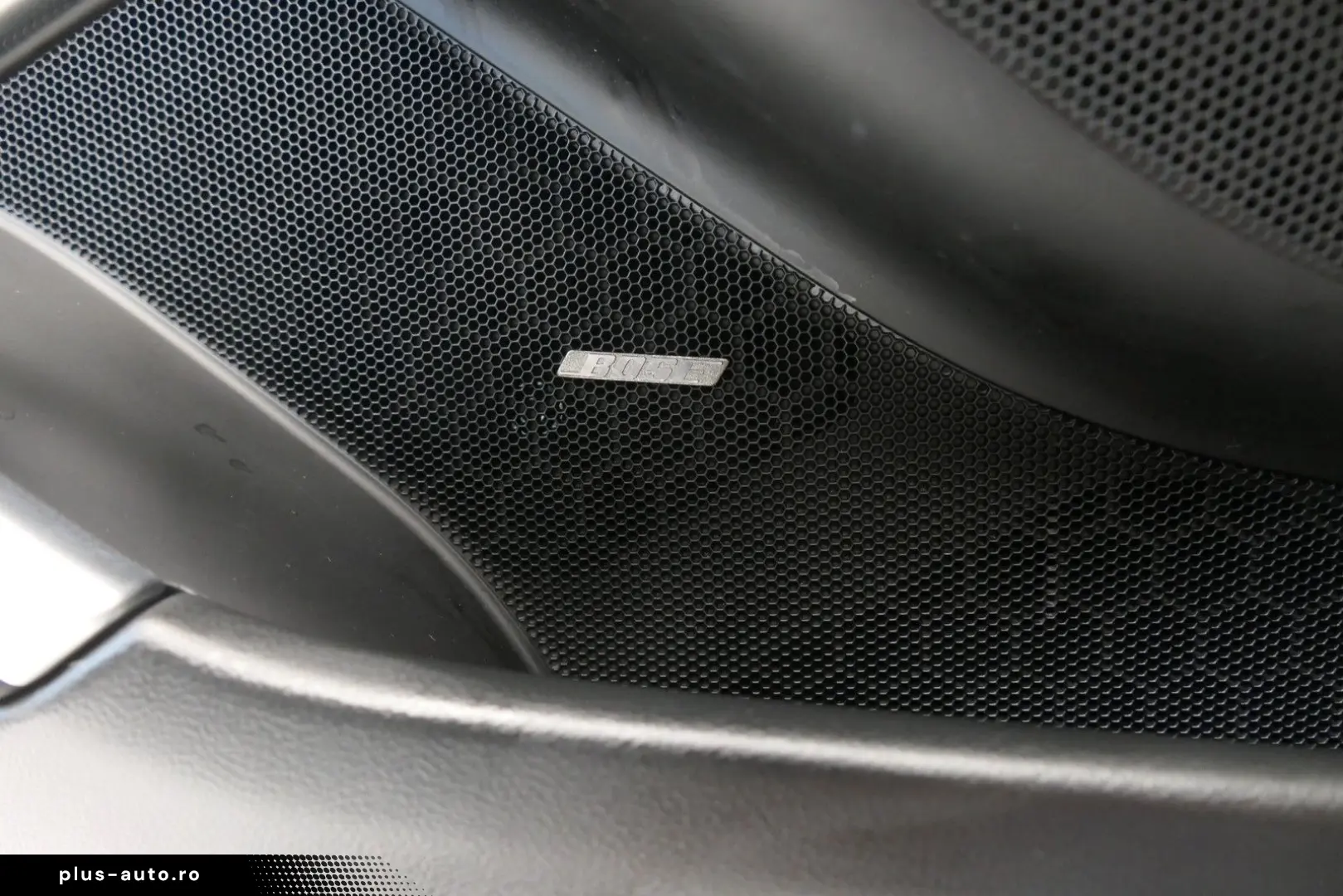 PORSCHE Boxster Style Edition Approved Bose