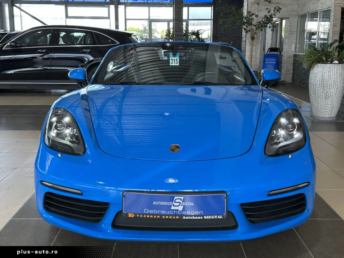 PORSCHE Boxster 718 Leder BOSE R.Cam Navi Sitzbelüftung