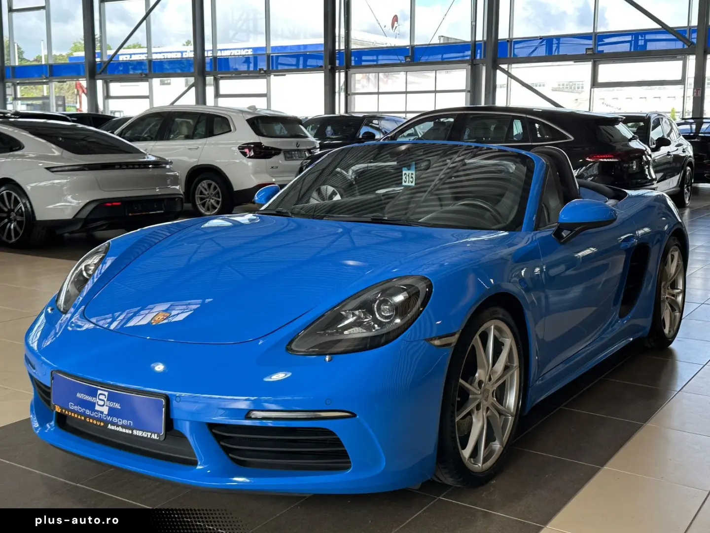 PORSCHE Boxster 718 Leder BOSE R.Cam Navi Sitzbelüftung