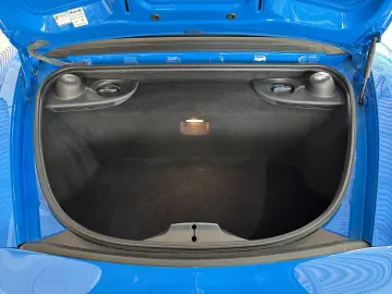 PORSCHE Boxster 718 Leder BOSE R.Cam Navi Sitzbelüftung