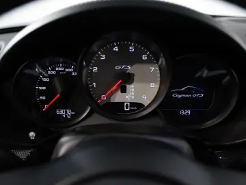 PORSCHE 718 Cayman GTS 4.0