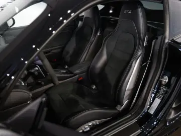 PORSCHE 718 Cayman GTS 4.0