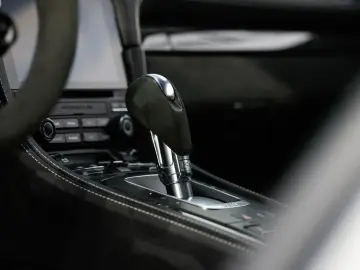 PORSCHE 718 Cayman GTS 4.0