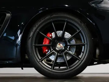 PORSCHE 718 Cayman GTS 4.0
