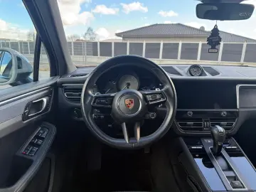 PORSCHE Macan GTS   1.Hand   Top Zustand