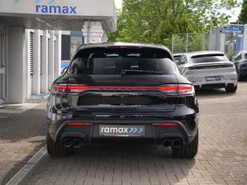 PORSCHE Macan T BURMESTER-ACC-LUFTF.-PANO-18WEGE-VOLL