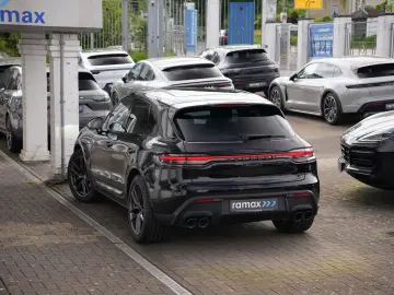 PORSCHE Macan T BURMESTER-ACC-LUFTF.-PANO-18WEGE-VOLL